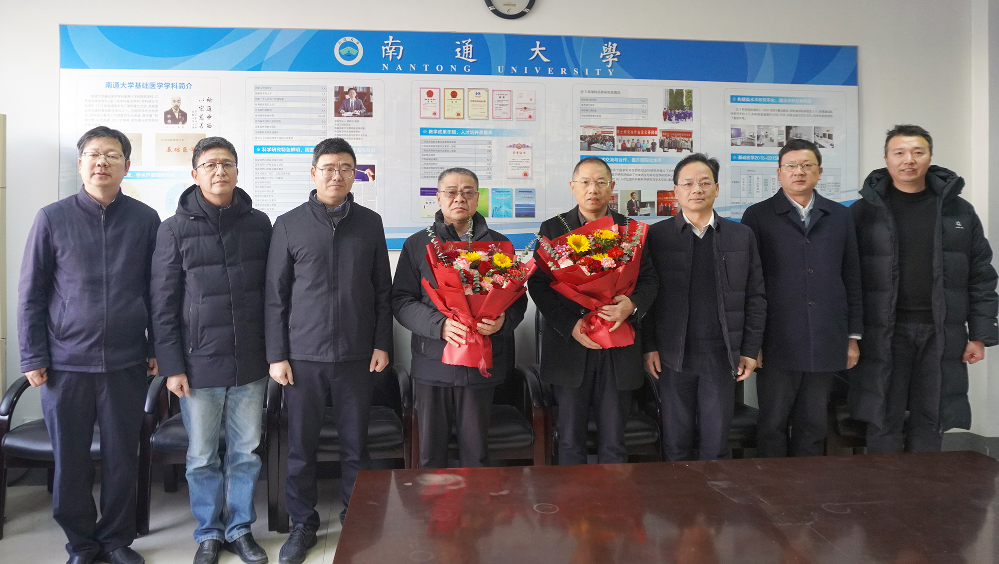 王建浦看望慰问吕广明教授、张新化教授